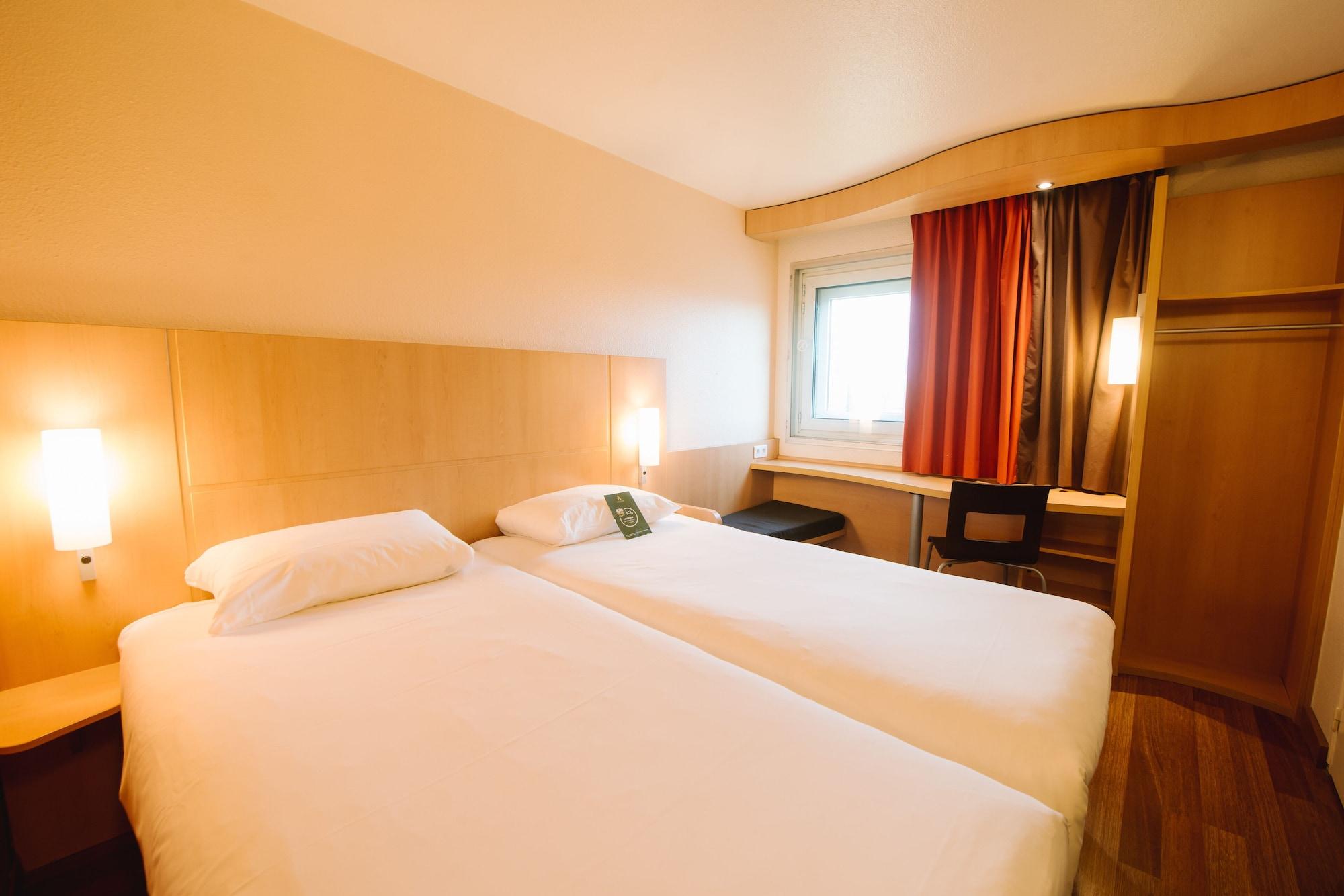 Hotel Ibis Centre Gare 3*